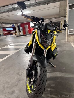 Honda cb750 hornet 2023 - 5