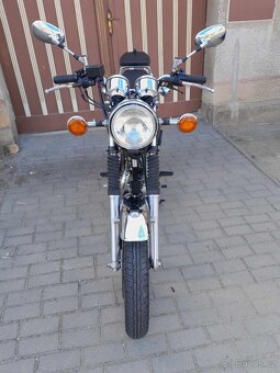 YAMAHA SR400 - 5