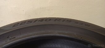 Pirelli P Zero 225/40 R19 93W 4-5mm - 5