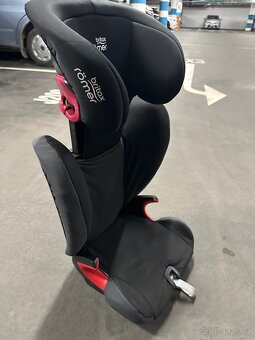 Autosedačka Britax Romer Kidfix SL 15-36 kg. - 5