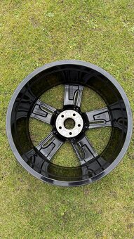 Originál ALU disk Audi RS 5 x 112 E21 - 5