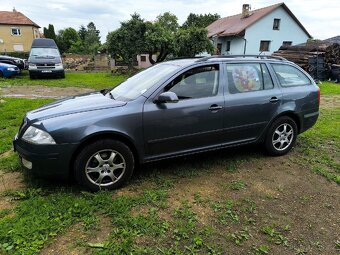 Prodám škoda Octavia II combi 1.6 fsi - REZERVACE - 5