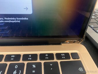 Macbook Air M1, 8/256GB - 5