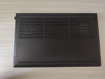HP Omen 15 - 5