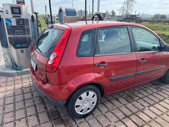 Ford Fiesta 2006 - 5