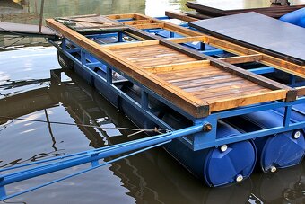 Prodám plastové sudy MAUSER obsah 220l možno vice kusu - 5