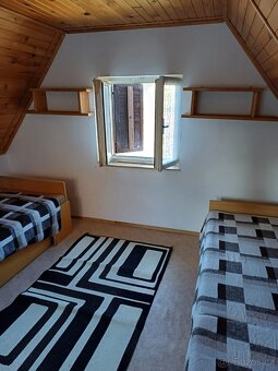 Rekreační chata v Držovicích, 35m2, pozemek 333 m2 - 5