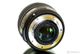Nikon AF-S Nikkor 50mm 1:1,8 G + UV Kenko TOP STAV - 5