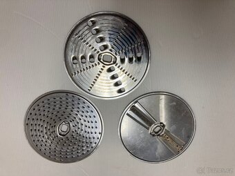 Prodám  nekompletní robot Siemens CM12ST nebo Bosch - 5