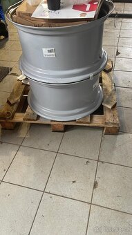 Originální ráfky na traktor Belarus, traktorbagr Belorus EO - 5