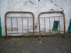 2 páry mosazných starožitných postelí - 5