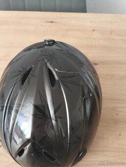 Lyžařská přilba - 5