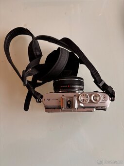 Fotoaparát Olympus PEN E-PL8 - 5