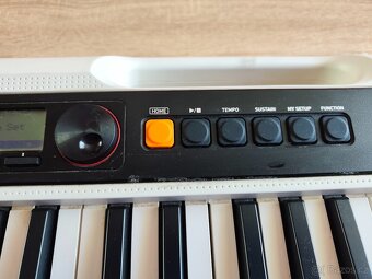 Klávesy Casio-Casiotone - 5