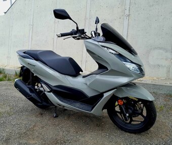 Honda PCX 125,rok 2024 - 5