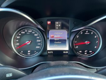 Mercedes C 400 4Matic 245kw V6 benzin 2016 nove v cr - 5