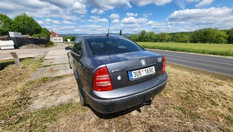 Škoda Superb 2.5tdi Díly - 5