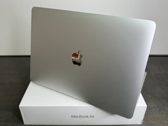 MacBook Air 13'' 2020 / M1 / 8GB / 256GB SSD / Silver - k - 5