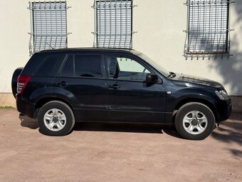 Suzuki Grand Vitara 2.0i Comfort benzín 103kw - 5