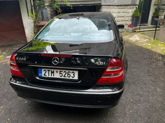 Mercedes E220Cdi 110kW Aut. - 5