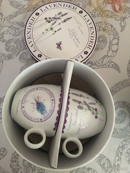 Hrnečky na kávu motiv levandule v krabici - 5