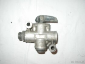 Kompresor z nákl. automobilu – jednoválcový - 5