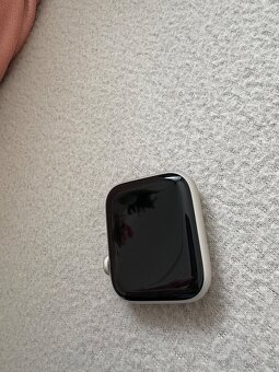 Apple Watch SE (2022) 44 mm GPS, Starlight, TOP stav+výbava - 5