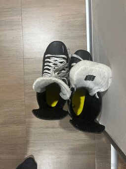 Brusle CCM 9040 vel. 38 - 5