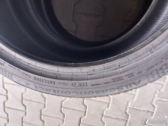 Prodám 2 x pneu Continental 235/40/18 - 5