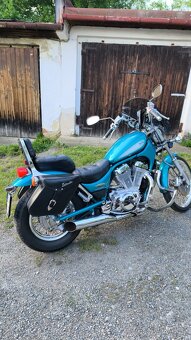 Suzuki,VS800 Intruder - 5