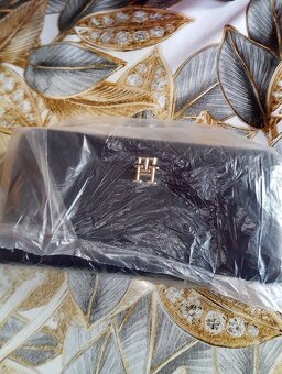 Peněženka Tommy Hilfiger a kabelka LV - 5