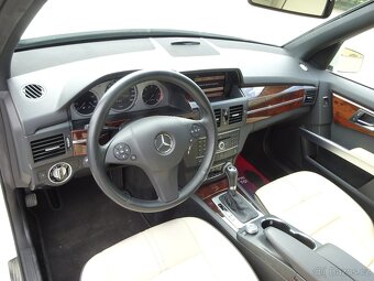 Mercedes Benz GLK 350 CDI 4MATIC r.v.2010 1.MAJITEL - 5