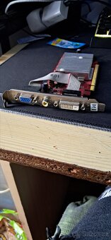 Různé grafické karty - 5