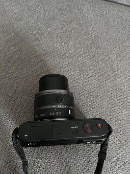 Nikon 1 J1 – Kompaktní bezzrcadlovka s výměnnými objektivy, - 5