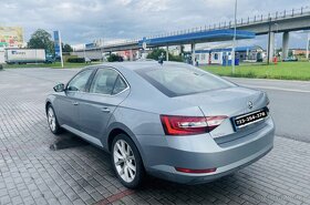 Škoda Superb 2.0 tdi DSG Style - 5