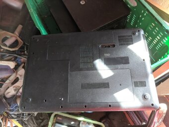 Compaq presario cq57 - 5