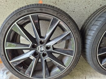 Letní sada kol 215/40 R17 Škoda - 5