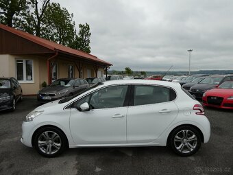 Peugeot 208 1.6i 88kW serviska, 2x kola, klima - 5