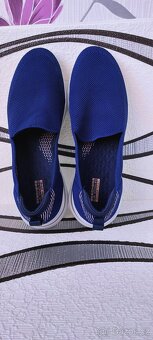 PÁNSKÉ NAZOUVACÍ PRODYŠNÉ TENISKY - SKECHERS - vel. 44 - 5