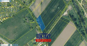 Lukrativní pozemky v centru obce Kamenný Újezd - 5