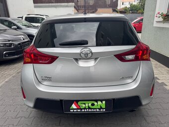 Toyota Auris 1,6 VVTi, 74tis.km, serviska, 2x kola - 5