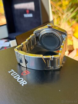 Tudor Black Bay 41mm - Burgundy Red - Top Stav - 5