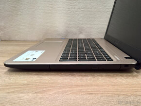 Asus Vivobook 15 X540NA - 5