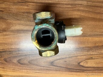 ESBE ARA663 24V servopohon - 5