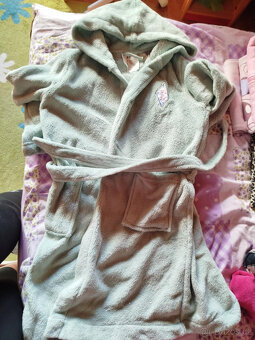 Mix oblečení 9-11 let - 5