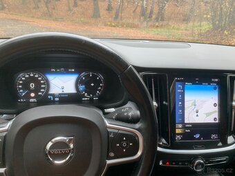 Volvo v 60  2019 - 5