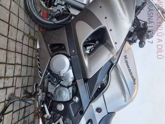 Kawasaki ZZR 600 - 5