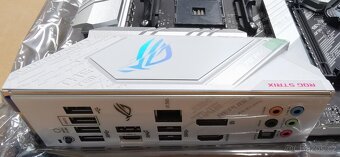 ASUS STRIX B550-A GAMING - 5