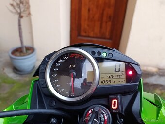 Kawasaki Z 750R - 5