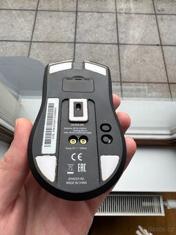 Prodám herní myš Razer Viper Ultimate - 5